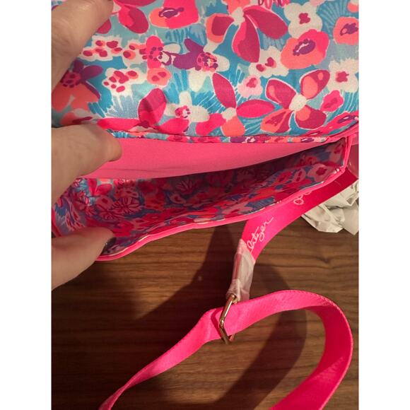 NWOT Lilly Pulitzer Giavanna Neoprene Crossbody Bag - Picture 8 of 9